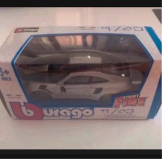 Porsche GT2 RS Bburago 1/43 Metal