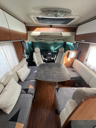 AUTOCARAVANA INTEGRAL ITINEO SB720 - FIAT Ducato