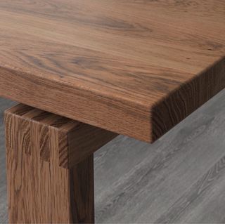 Tavolo da pranzo moderno in legno per 4 persone