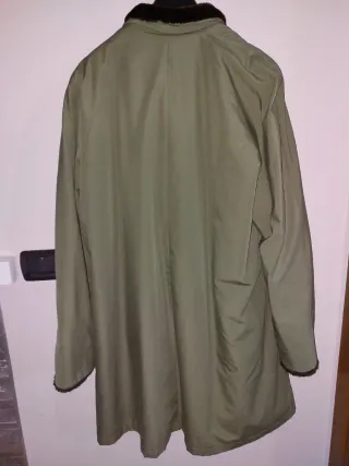 Cappotto verde con pelliccia