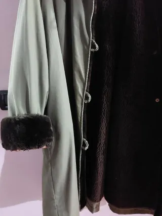 Cappotto verde con pelliccia