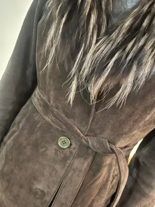 Abrigo piel marrón cuello pelo