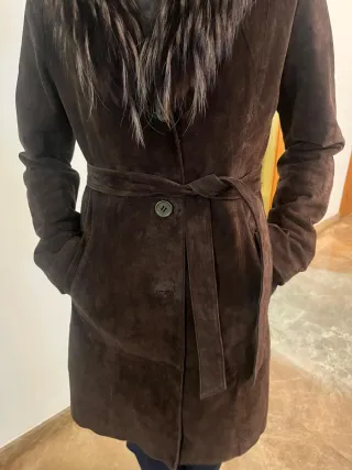 Abrigo piel marrón cuello pelo