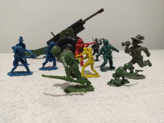 Lotto Soldatini con Cannone