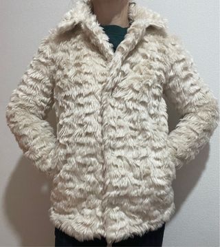 Abrigo pelo sintético Atmosphere beige