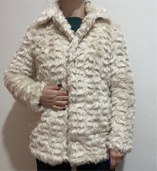 Abrigo pelo sintético Atmosphere beige