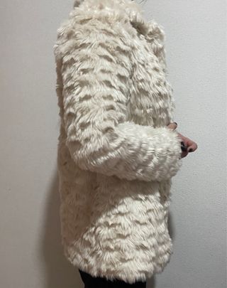 Abrigo pelo sintético Atmosphere beige