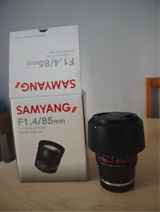 Objetivo Samyang F1.4/85mm Manual Todo nuevo.