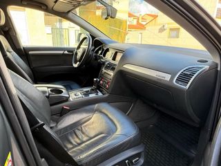 Audi Q7 2011