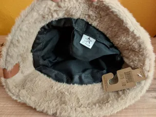 Cappellino in pelo beige/marrone