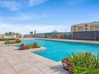 Piso en venta en Les Marines/Las Marinas en Dénia