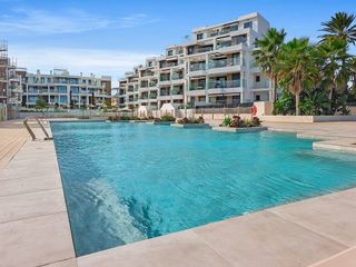 Piso en venta en Les Marines/Las Marinas en Dénia