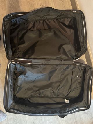Maleta de viaje grande y resistente