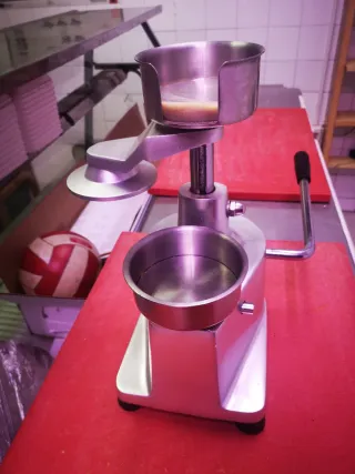 2 Máquinas para hacer hamburguesas