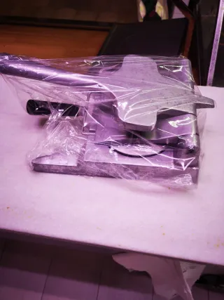 2 Máquinas para hacer hamburguesas