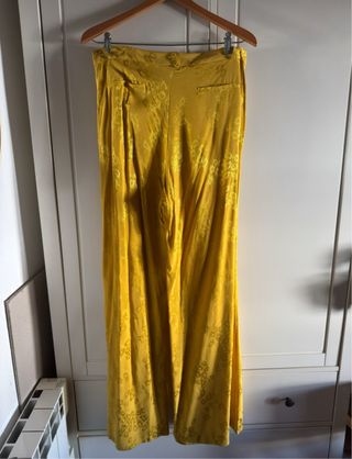 Traje chaqueta jacquard amarillo