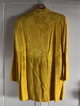 Traje chaqueta jacquard amarillo