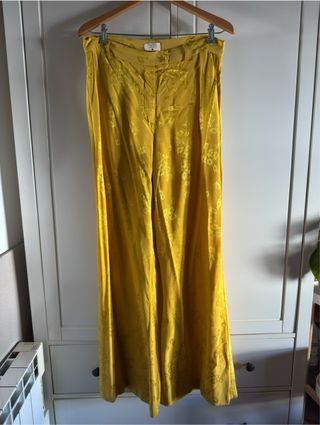 Traje chaqueta jacquard amarillo