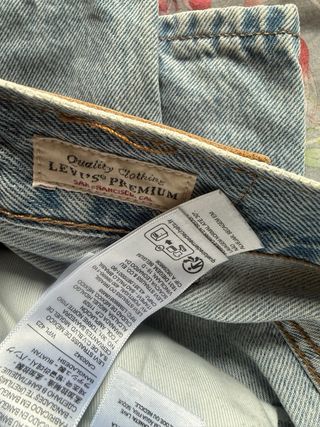 Pantalones Levis anchos vaqueros