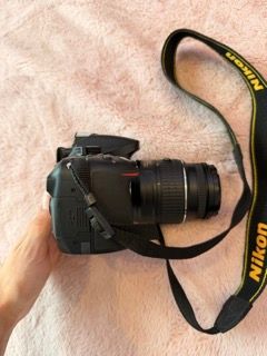 Cámara Nikon D5200 + Bolsa + Accesorios