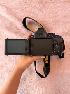 Cámara Nikon D5200 + Bolsa + Accesorios