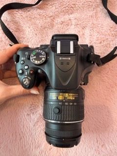 Cámara Nikon D5200 + Bolsa + Accesorios