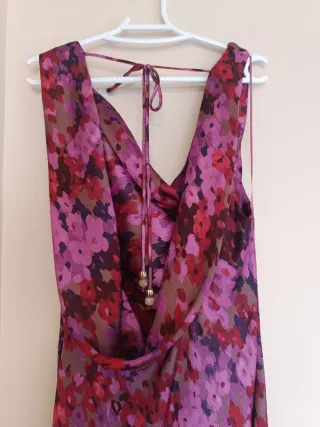 Vestido midi largo estampado flores Zara