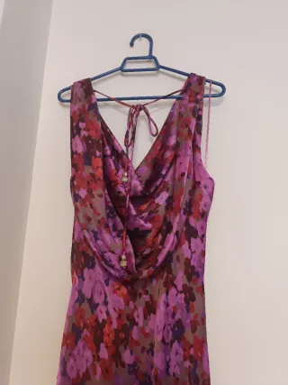 Vestido midi largo estampado flores Zara