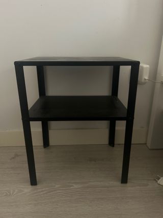 Mesita de Noche Negra