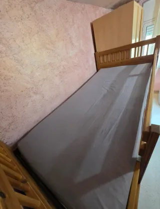 Litera de madera Área de Vallbona, Barcelona