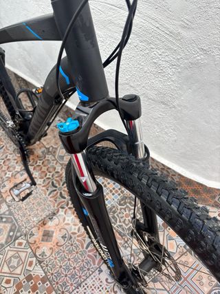 Bicicleta MTB RockRider 27,5”