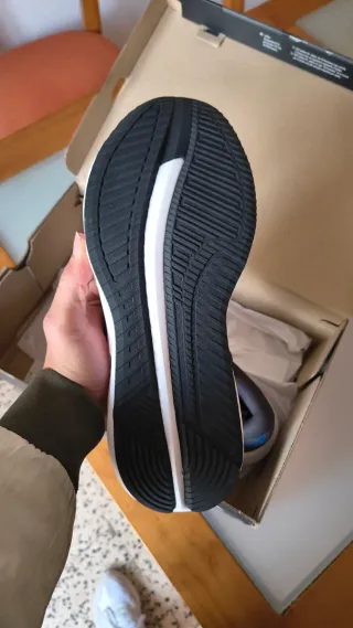 Zapatillas Adidas Negras y Azules