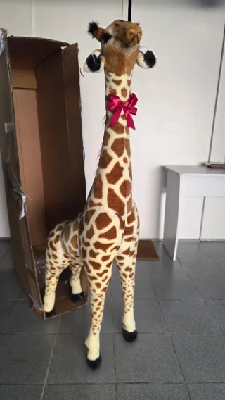 Peluche Girafa Melissa & Doug XL 140cm - Como Novo