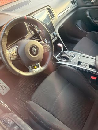 Renault Mégane R.S. TCe 221 kW (300CV) EDC GPF