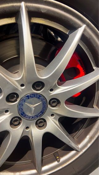 Llantas Mercedes 17  ORIGINALES (MUY URGENTE)