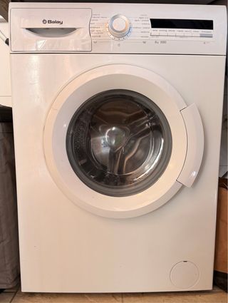 Lavadora Balay 6kg 1000 rpm