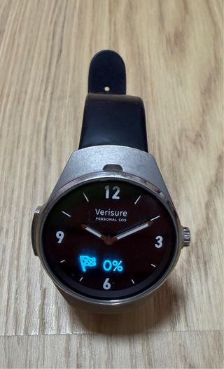 Reloj analógico (Plata y negro)