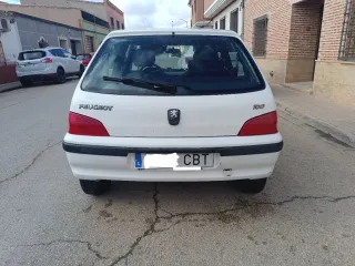 Peugeot 106 2003