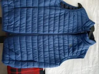 Chaleco acolchado azul