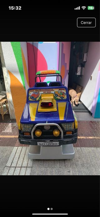 Coche infantil vintage atracción infantil