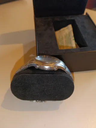 Reloj Festina Vintage Caja Negra y Plata