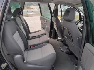 SEAT Alhambra 2005