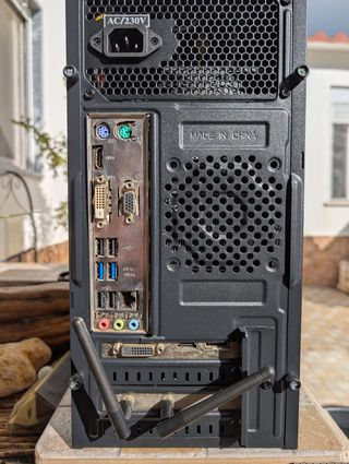 Workstation i3 c/ Quadro nVs