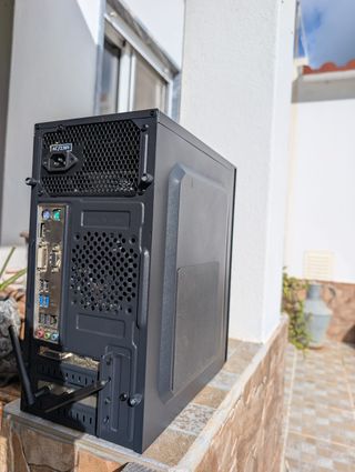 Workstation i3 c/ Quadro nVs