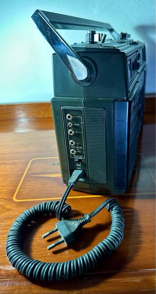 Boombox   AIWA  TPR-900