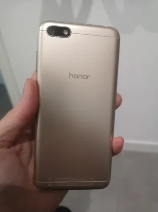 Honor 7S Blanco y champán