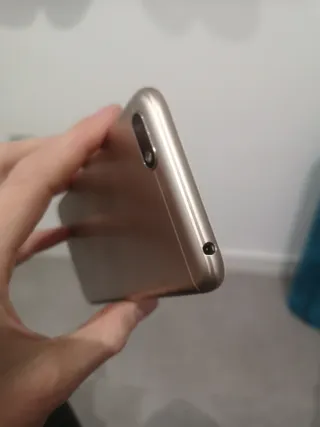 Honor 7S Blanco y champán