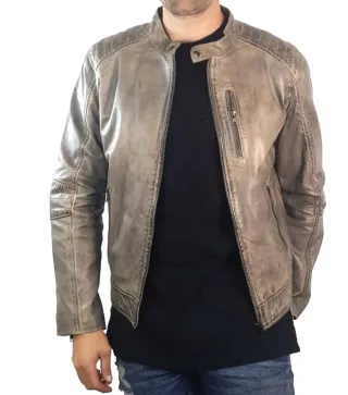 Cazadora de piel marrón