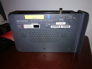 Router Netgear CG3100D