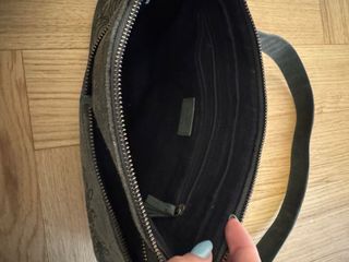 Bolso Parfois ante verde con bordado floral